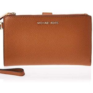 Micheal Kors Adele double zip wristlet leather phone wallet NWOT